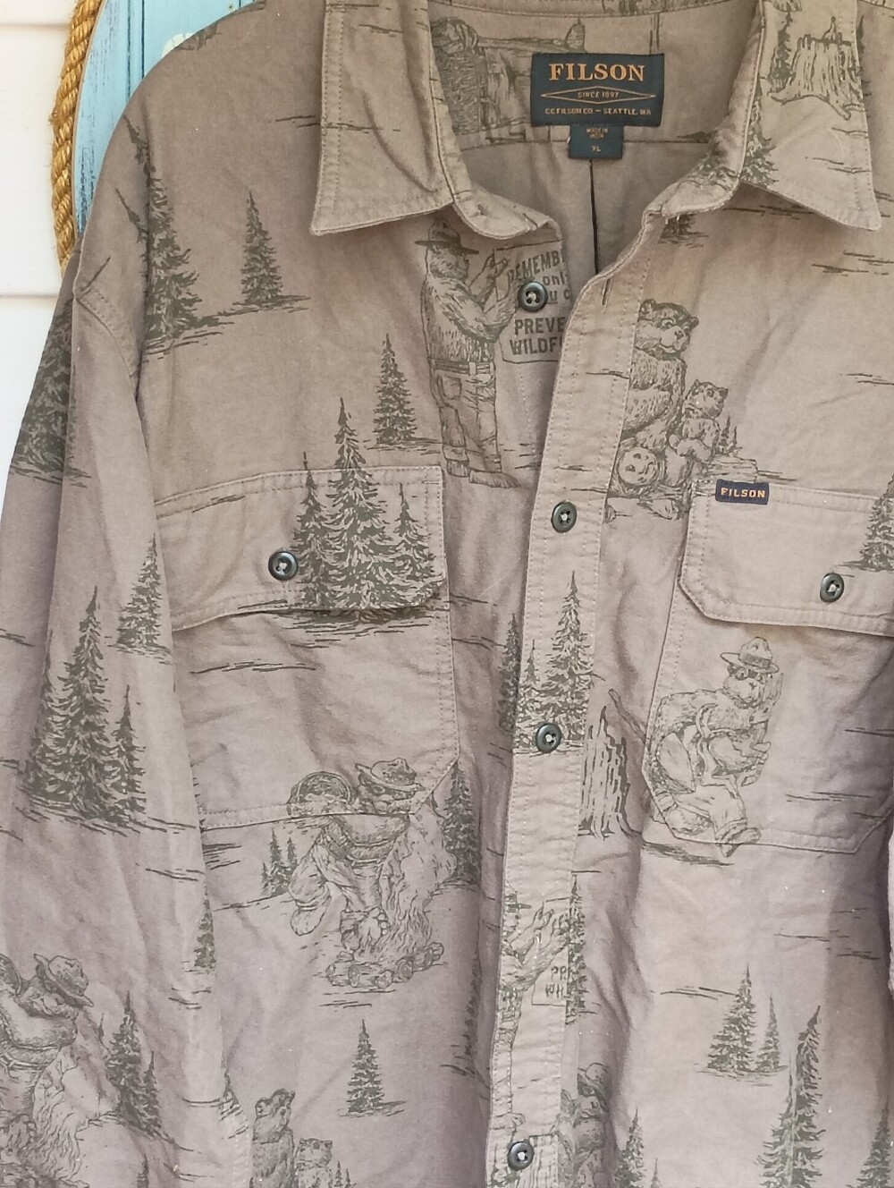 FILSON MENS SZ CL SMOKEY THE BEAR PREVENT FOREST FIRES FLANNEL SHIRT EUC